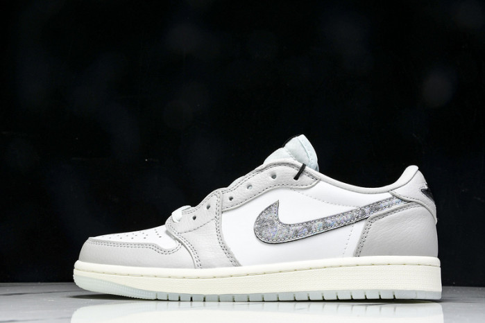 Jordan 1 Retro Low OG Year of the Snake HF3144-100