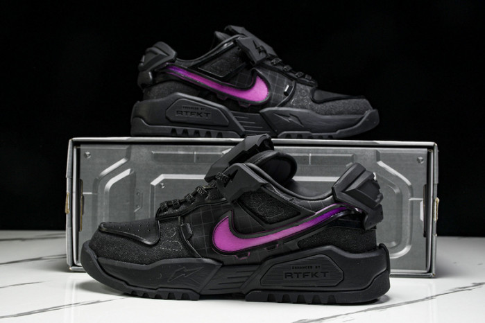 RTFKT x Dunk Genesis 