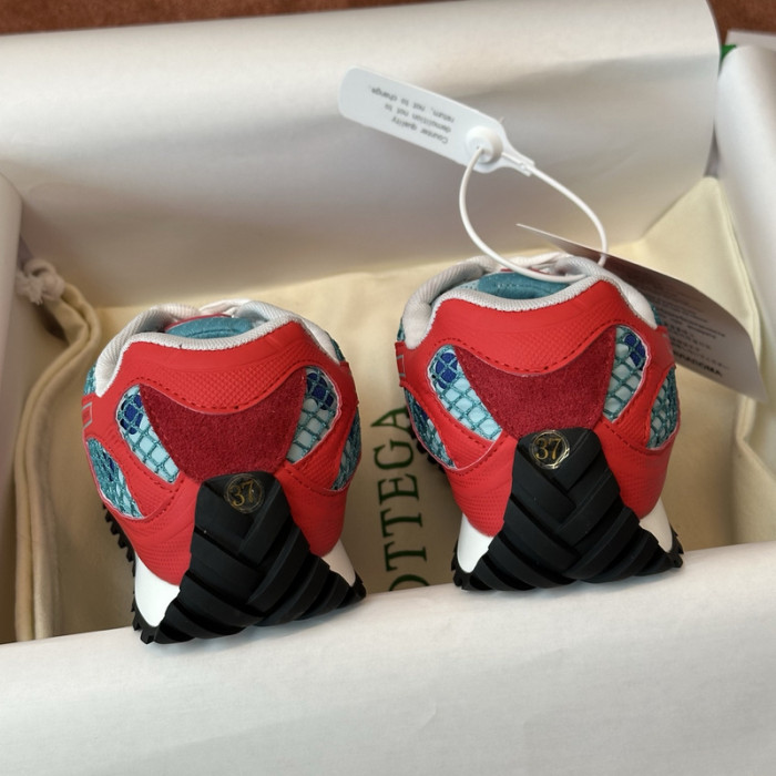 bo*te*ga Ve*ne*ta sneaker copshpe bv-66