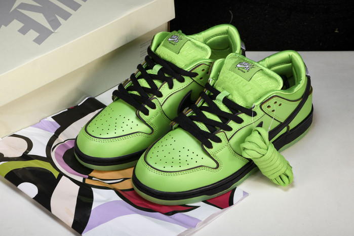 the powerpuff girls x nike sb dunk low “buttercup” fz8319-300