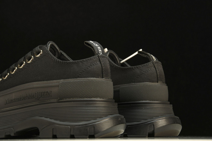 ale*d*r M*Q*en others copshoe- mq 109