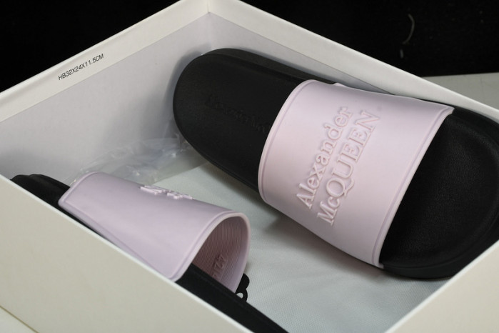 M*Q*en slide cophsoe mqs-01