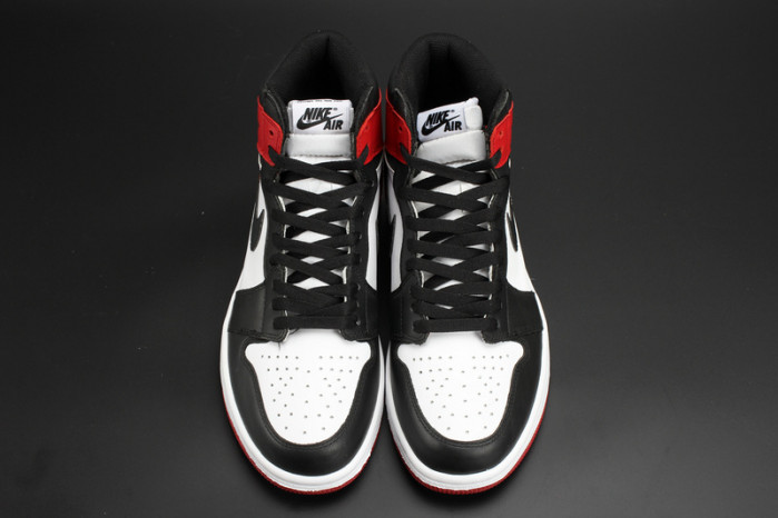 air jordan 1 high og “black toe” white/ black-varsity red mens 555088-125