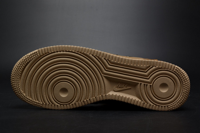 nike wmns sf force 1 “golden beige” 857872-200